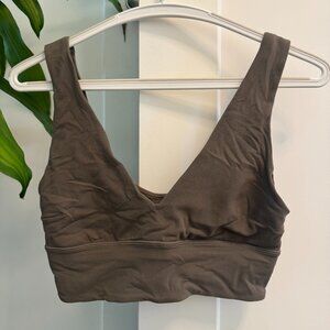 Lululemon Align V-Neck Bra *Light Support in Nomad, Size 6 (C/D Cup)